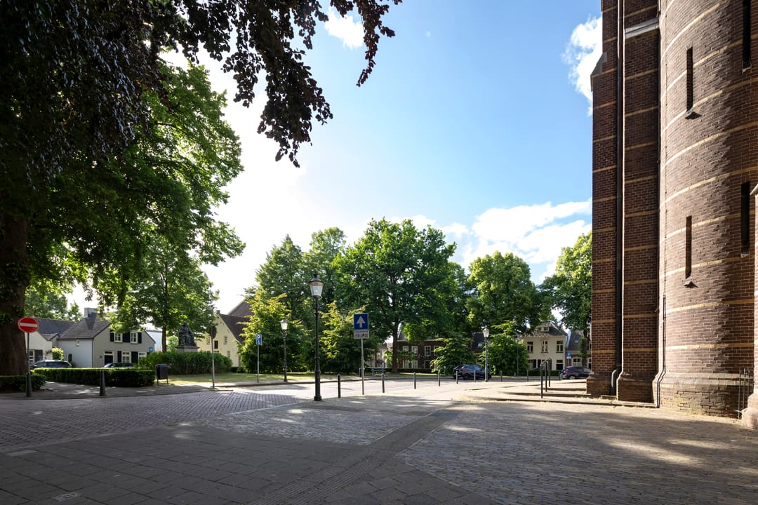 Foto 31 van Kerkplein 24