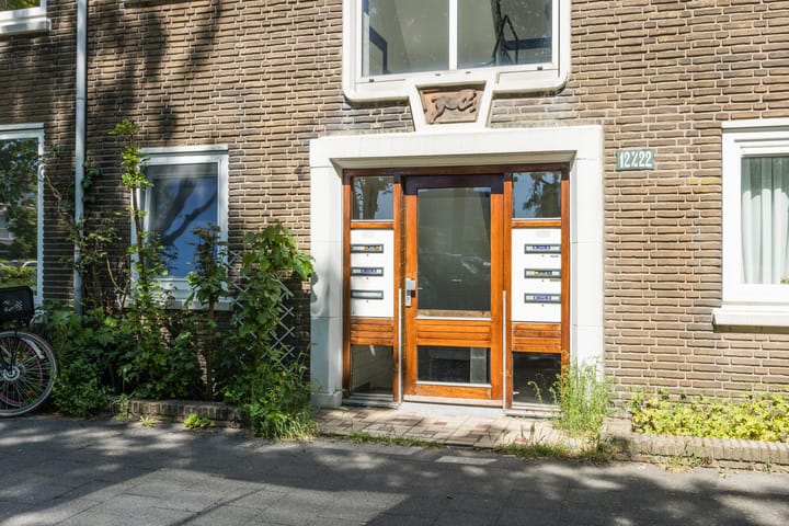 Photo 5 of Harmelenstraat 16