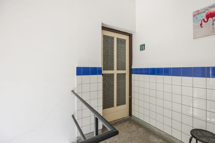 Photo 7 of Harmelenstraat 16