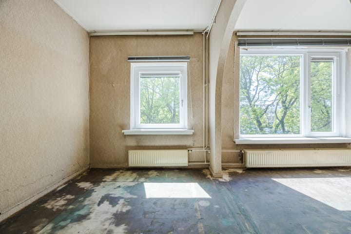 Photo 14 of Harmelenstraat 16