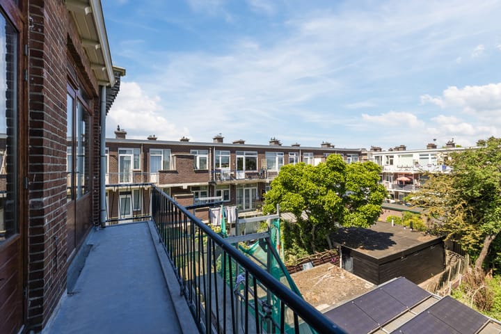 Photo 23 of Harmelenstraat 16