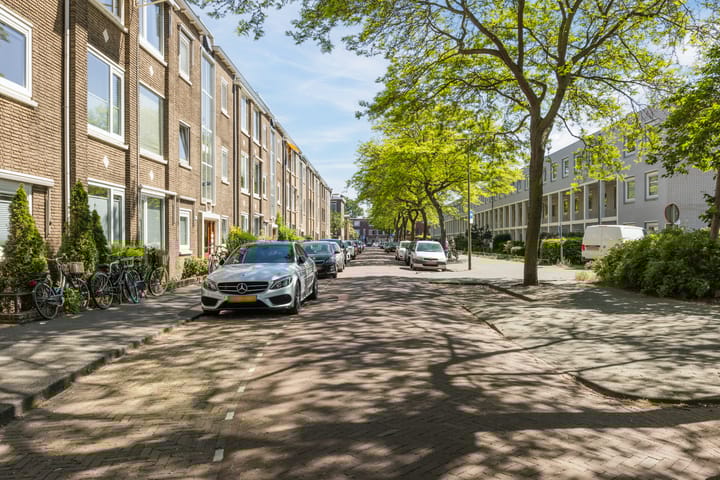 Photo 34 of Harmelenstraat 16