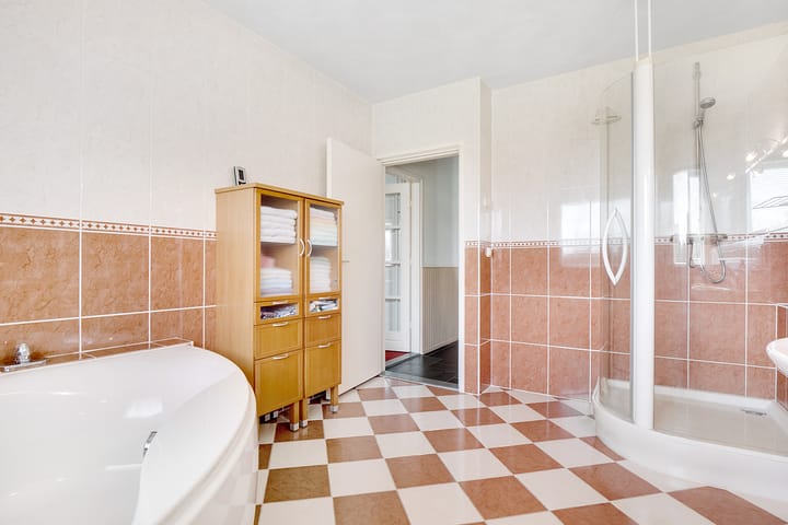 Foto 43 van Dr. Welfferweg 86-A