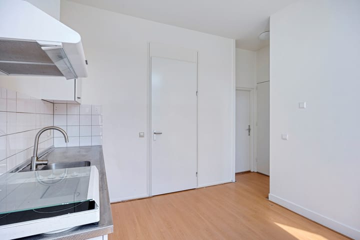 Photo 7 of Blommersdijkselaan 30-C