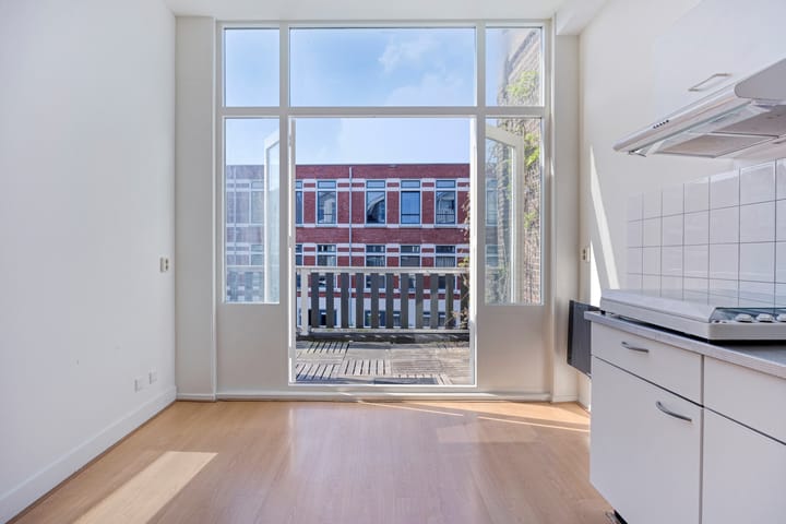 Photo 8 of Blommersdijkselaan 30-C