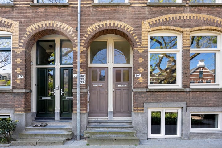 Photo 14 of Blommersdijkselaan 30-C