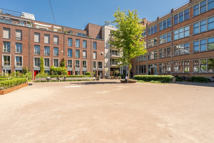 Foto 29 van Dora Tamanaplein 61