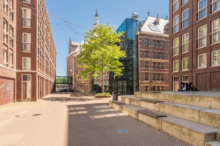 Foto 31 van Dora Tamanaplein 61