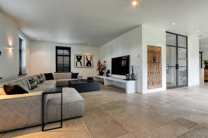 Photo 2 of Aalsmeerderweg 376-B