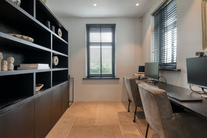 Photo 21 of Aalsmeerderweg 376-B