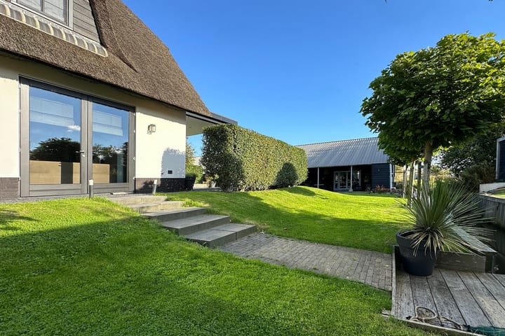 Photo 33 of Aalsmeerderweg 376-B