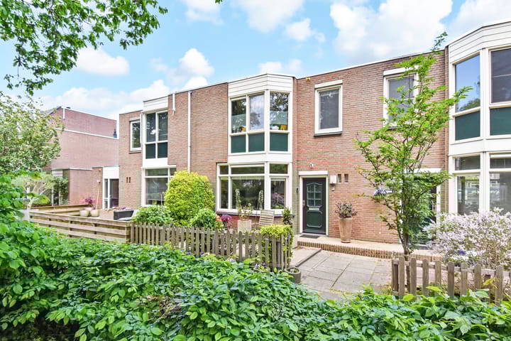 Foto 1 van B. Thoenplantsoen 54