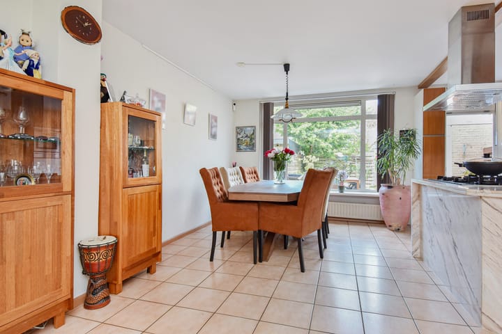 Foto 12 van B. Thoenplantsoen 54