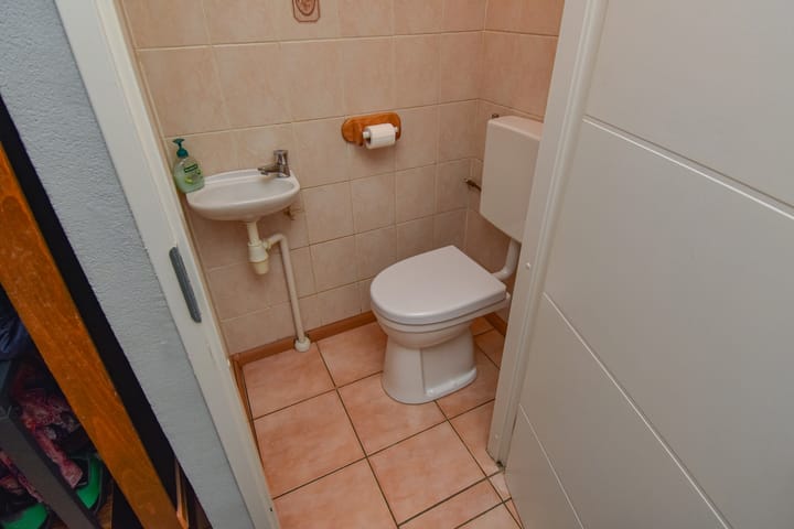 Foto 16 van B. Thoenplantsoen 54