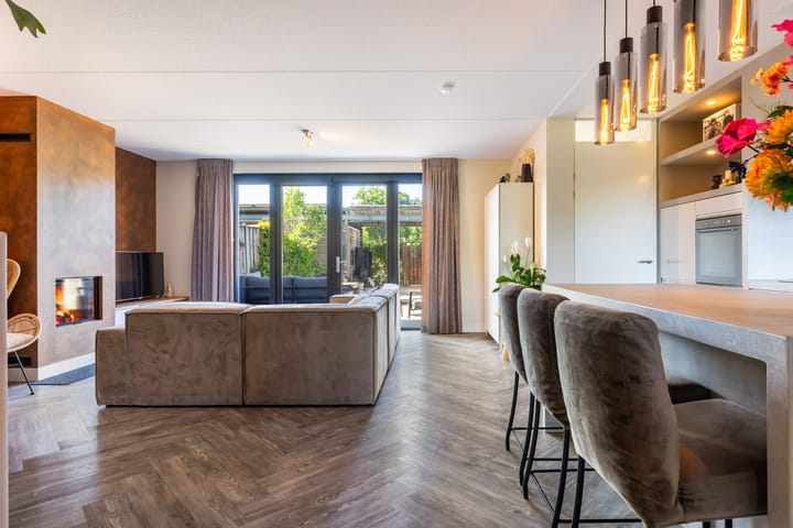 Foto 3 van Hermelijn 37