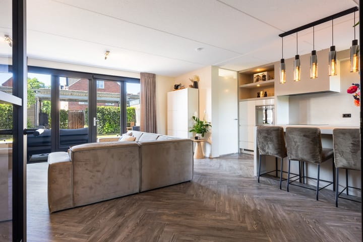 Foto 10 van Hermelijn 37