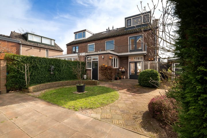 Foto 2 van Hiëronymus van Alphenlaan 1