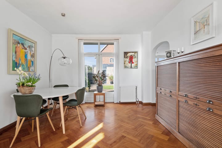 Foto 11 van Hiëronymus van Alphenlaan 1