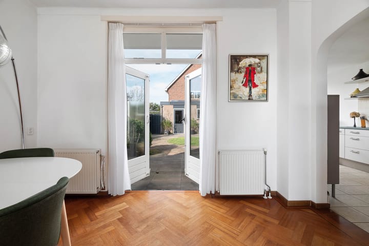 Foto 15 van Hiëronymus van Alphenlaan 1