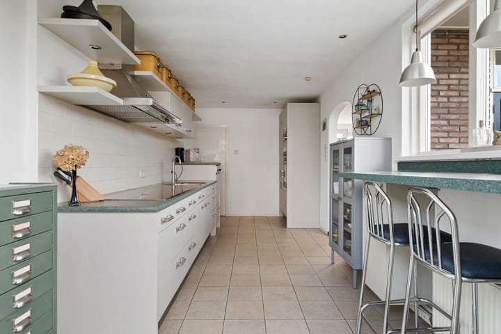 Foto 17 van Hiëronymus van Alphenlaan 1