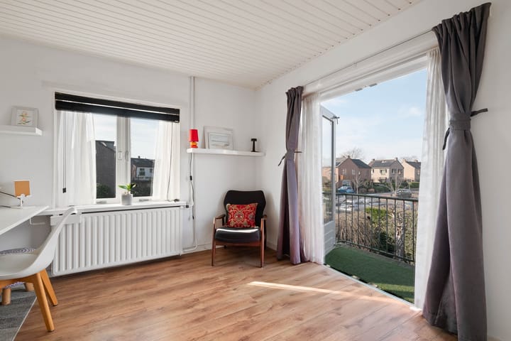 Foto 42 van Hiëronymus van Alphenlaan 1