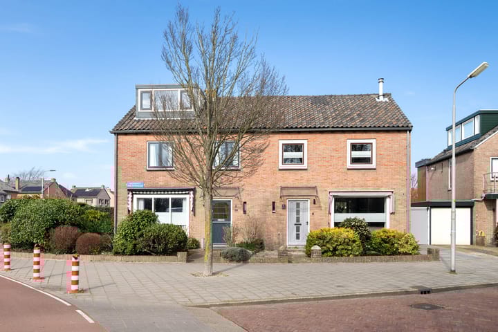 Foto 50 van Hiëronymus van Alphenlaan 1