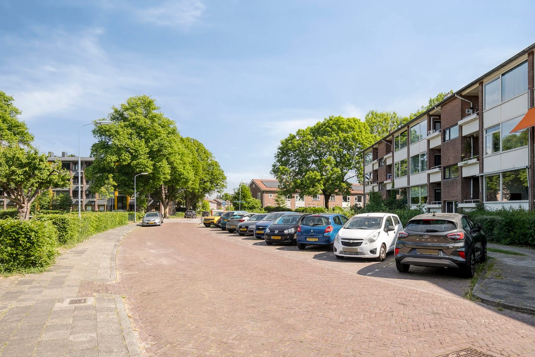 Foto 22 van Bernhardstraat 59