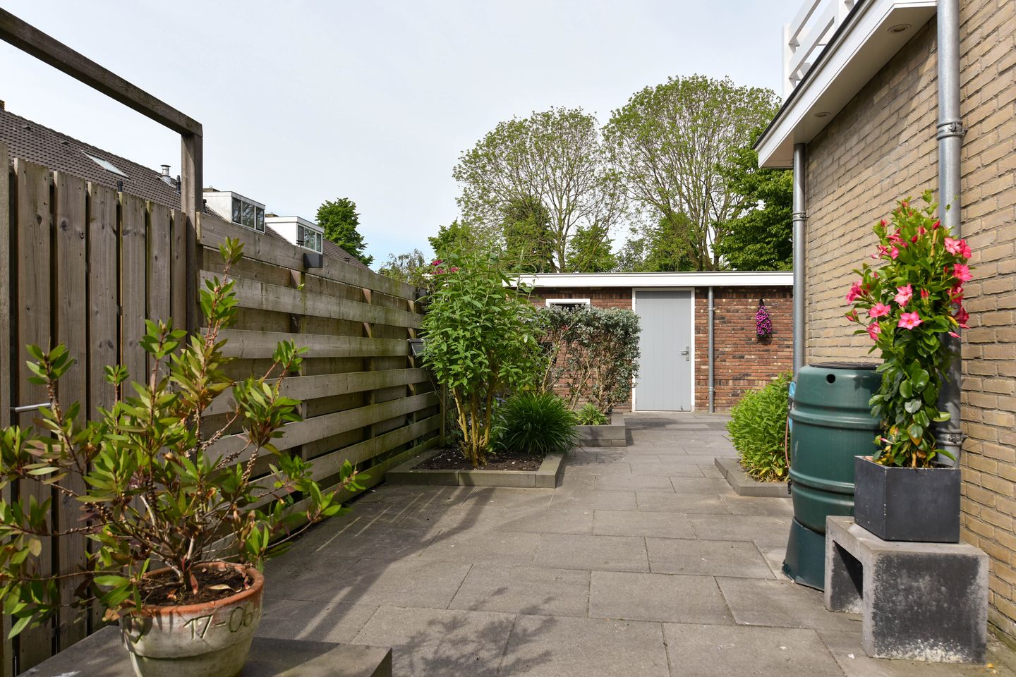 Foto 35 van Burgemeester Fernhoutlaan 31