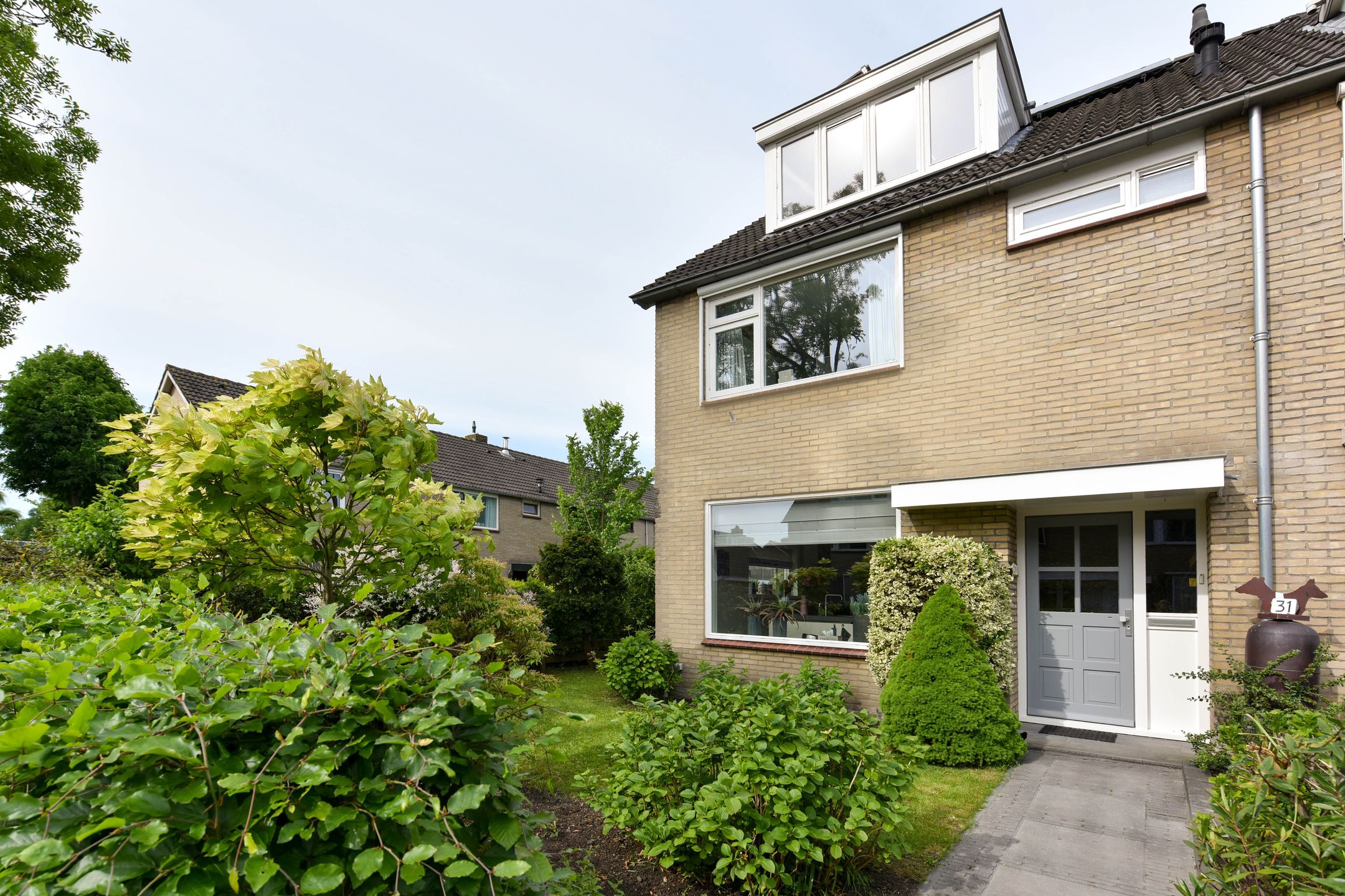 Foto 42 van Burgemeester Fernhoutlaan 31