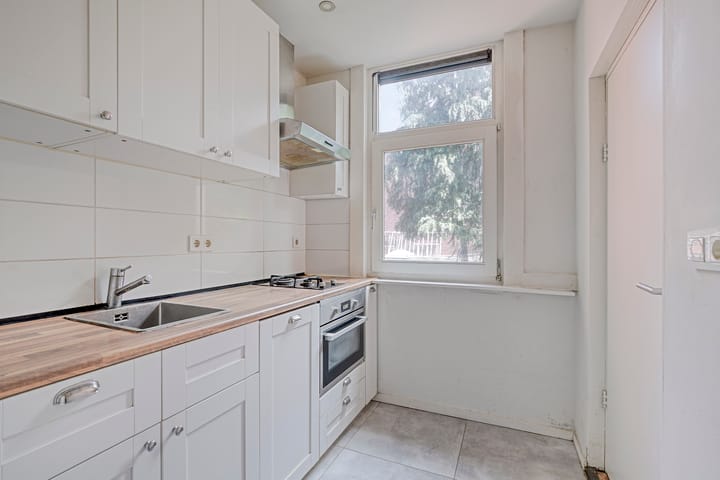 Photo 15 of Drebbelstraat 8