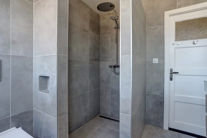 Foto 31 van De Ruijterstraat 16