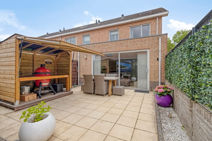 Foto 2 van Fonteinkruid 9