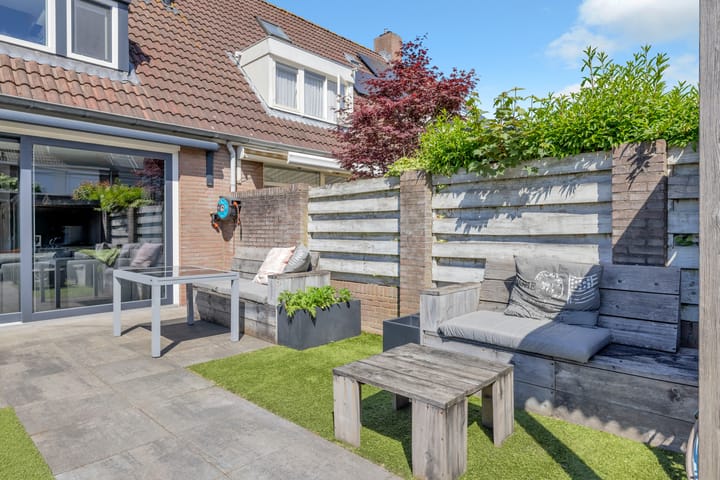 Foto 50 van Ds. Louwe Kooymanslaan 47