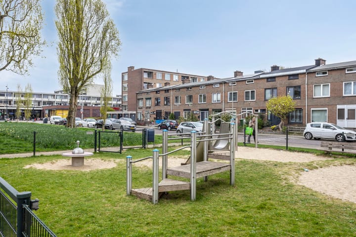 Foto 33 van Van Borselenstraat 52