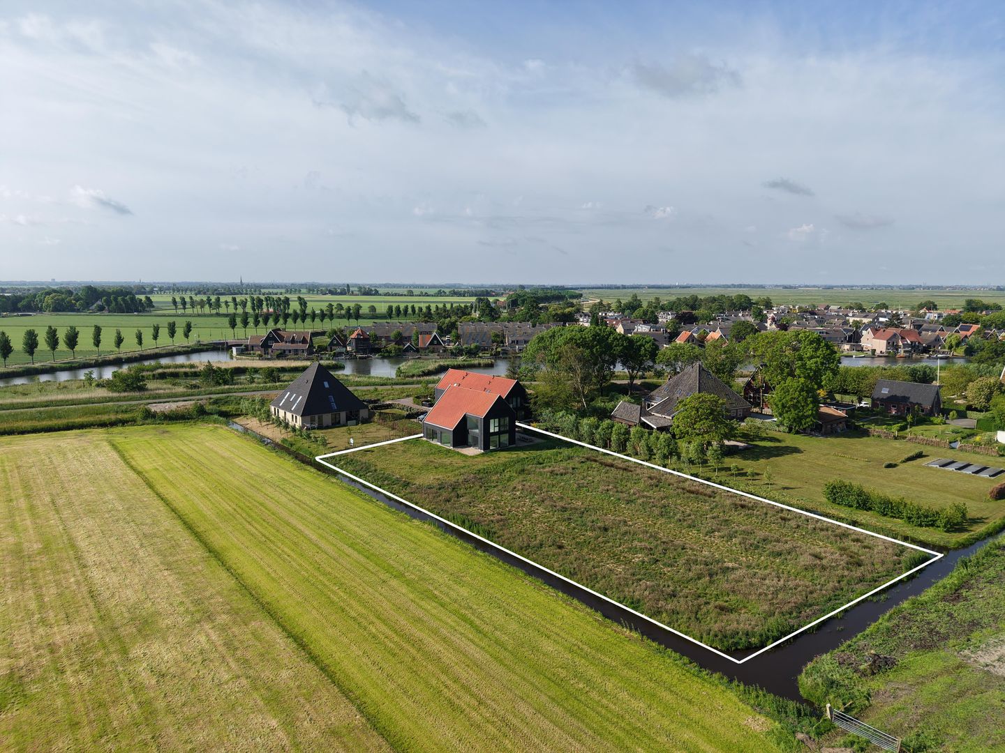 Foto 1 van Oostmijzerdijk 9-C