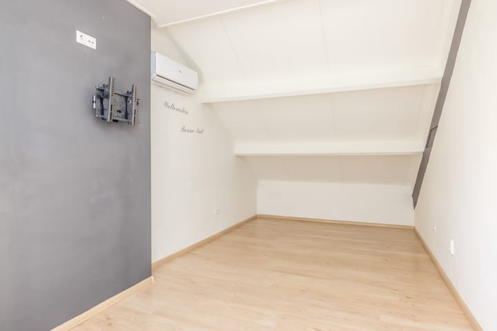 Foto 23 van Commandeurstraat 9