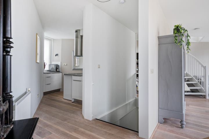 Foto 13 van Bleek 67