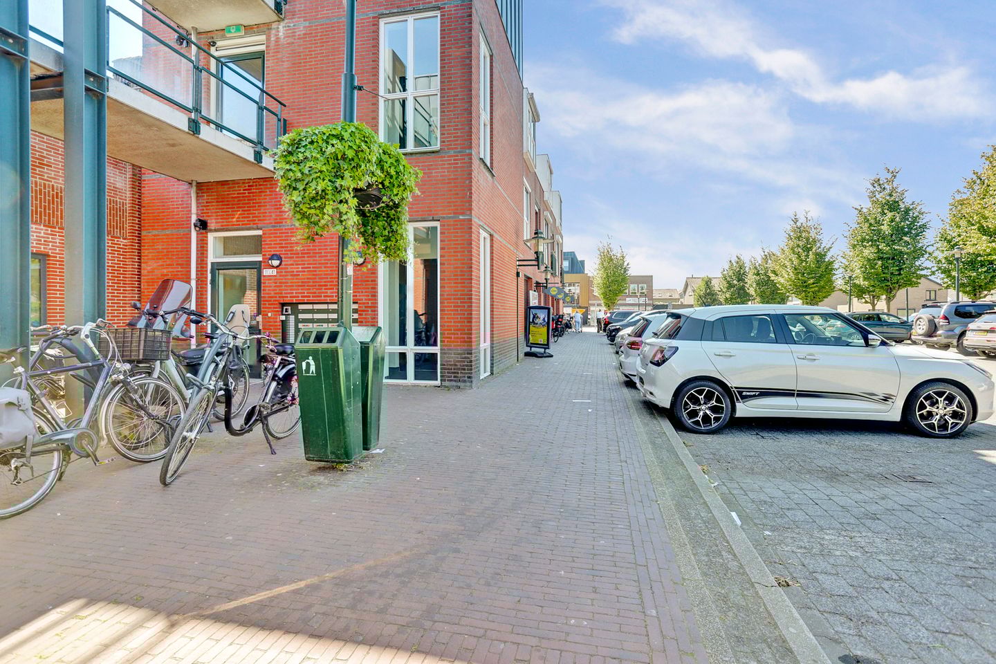 Photo 34 of Mauritsplein 35