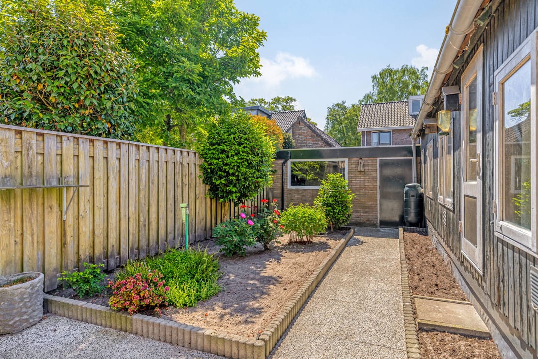 Foto 26 van Dr Ensinkstraat 39