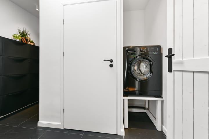 Foto 42 van Cornelis Matersweg 69