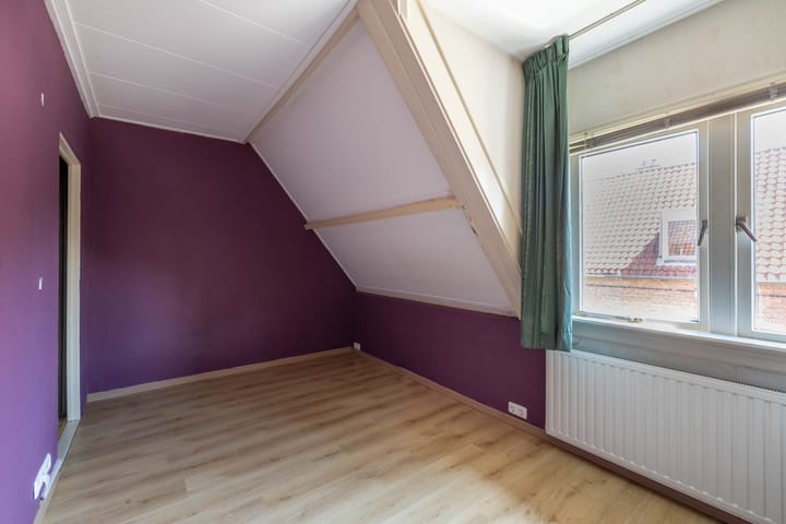 Photo 14 of Zwanebloemstraat 23