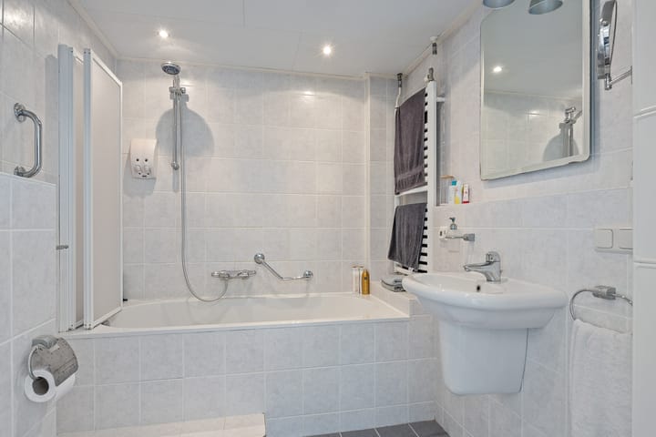 Foto 20 van Tsjibbe Geertswei 30