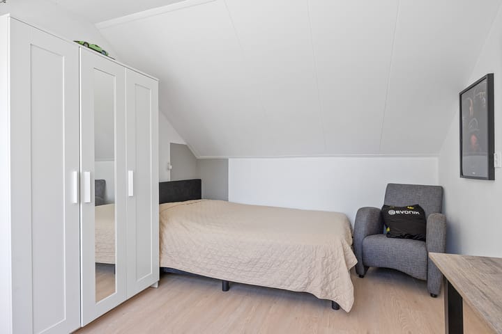 Foto 28 van Tsjibbe Geertswei 30