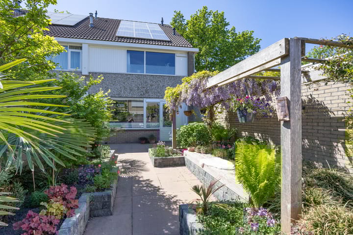 Foto 35 van Tsjibbe Geertswei 30