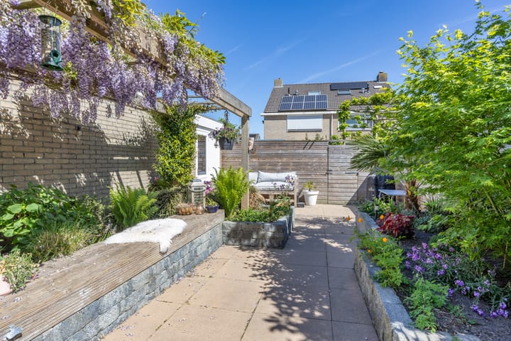 Foto 37 van Tsjibbe Geertswei 30