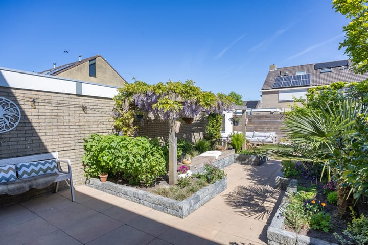 Foto 38 van Tsjibbe Geertswei 30