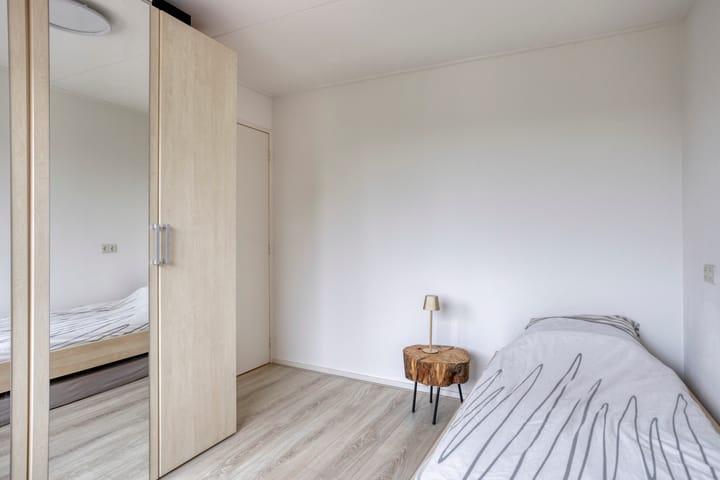 Foto 22 van Willem Alexanderweg 33