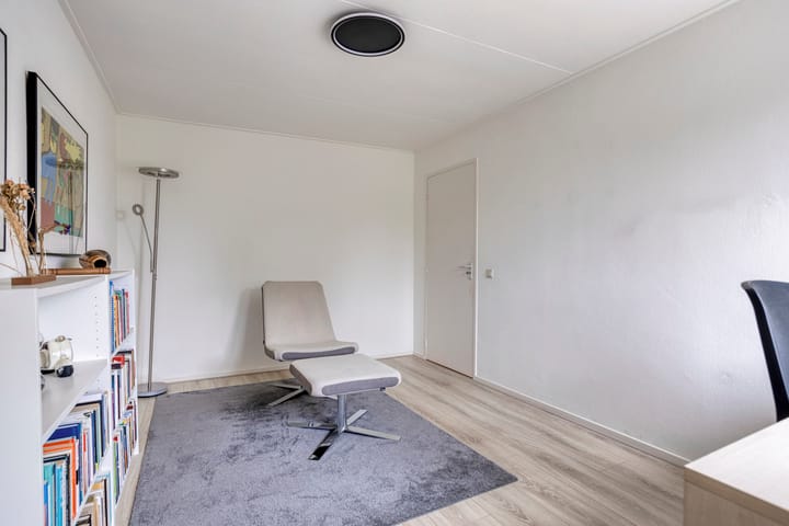 Foto 25 van Willem Alexanderweg 33