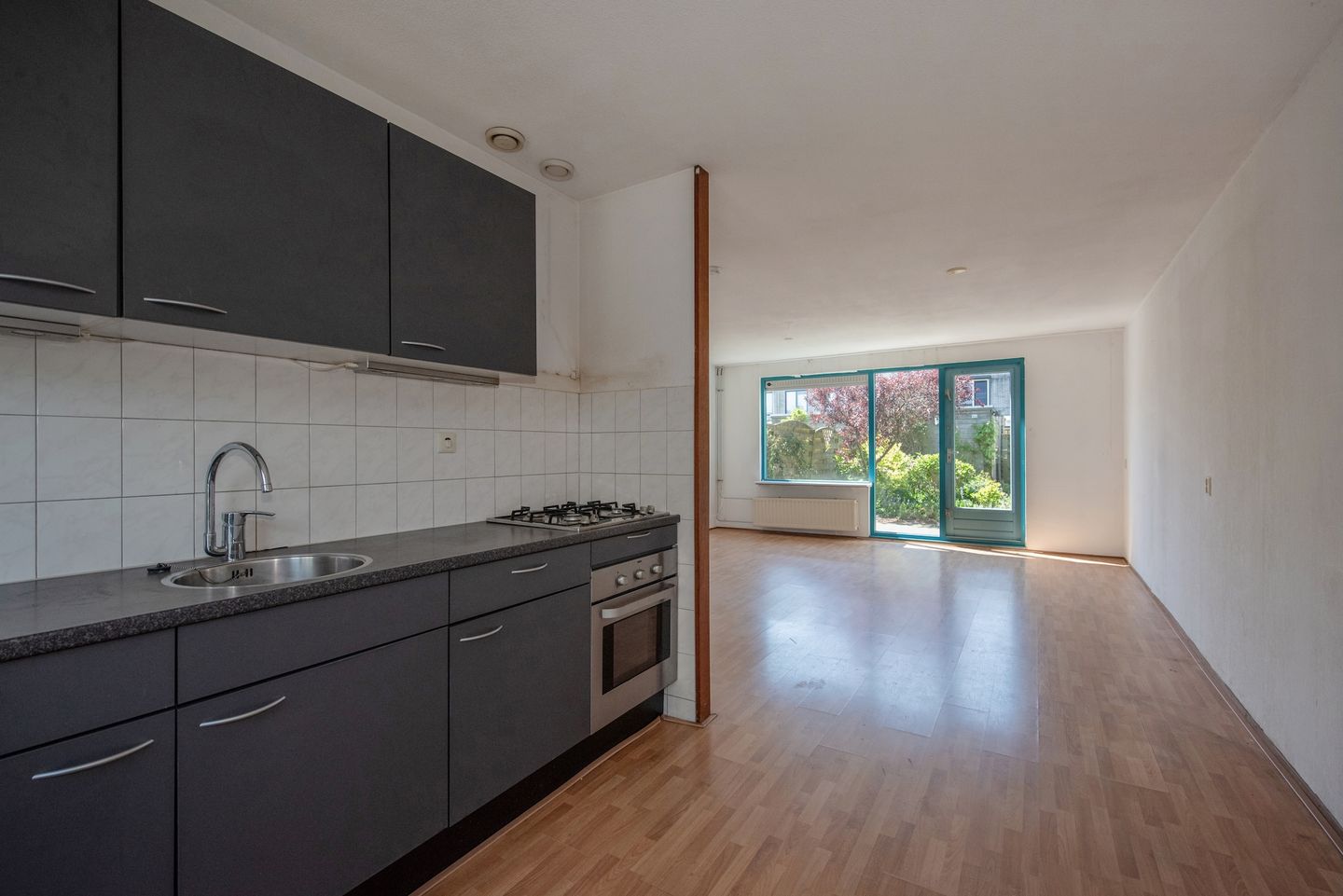 Foto 10 van Adenstraat 6