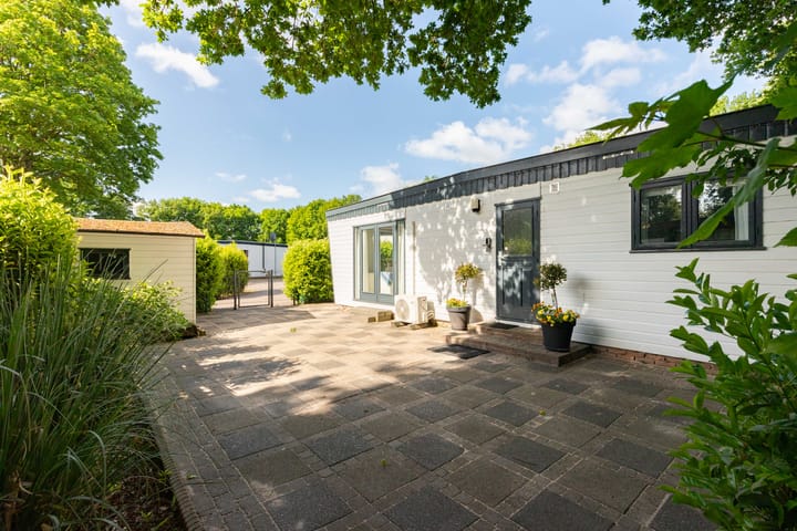 Photo 2 of Krachtighuizerkern 22-41